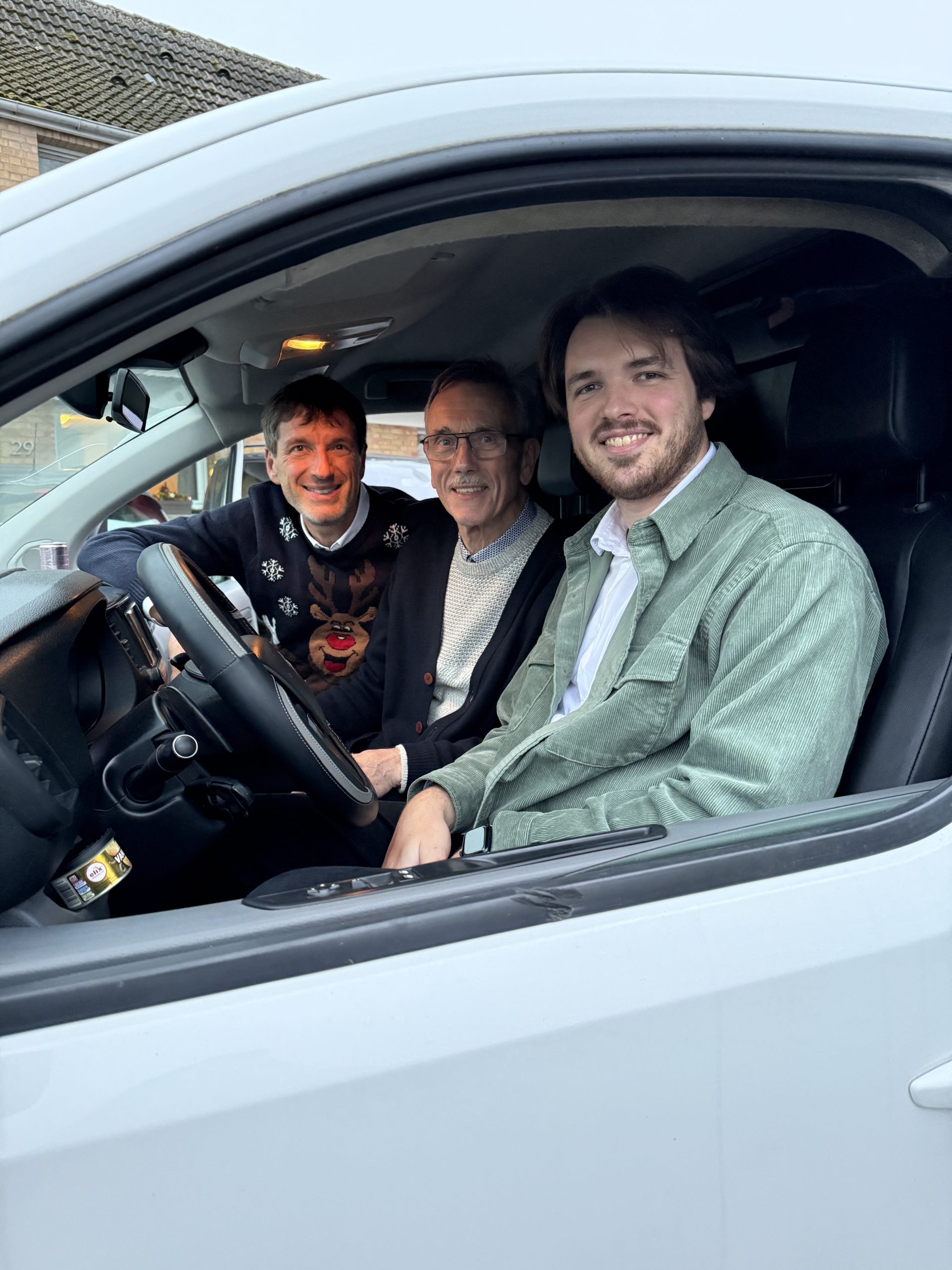 Victor VTMI avec son père et son grand-père - trois générations d'artisans Val-d'Oise